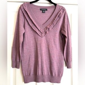 Banana Republic 100% Merino Wool V-Neck Ruffle Sweater in Dusty Rose/Mauve